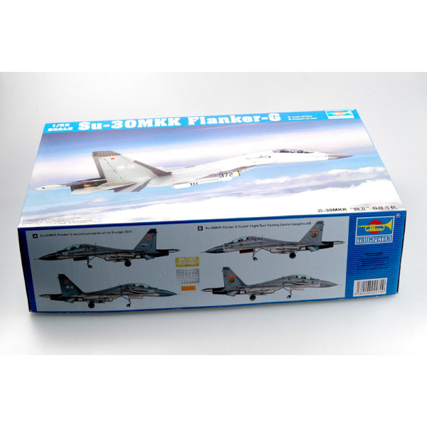 Російський винищувач Су-30МКК Flanker-G 1/32 Trumpeter 02271