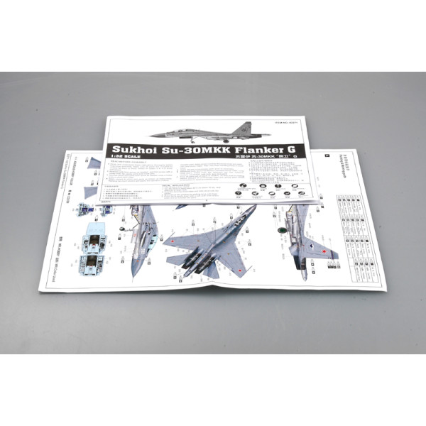 Російський винищувач Су-30МКК Flanker-G 1/32 Trumpeter 02271