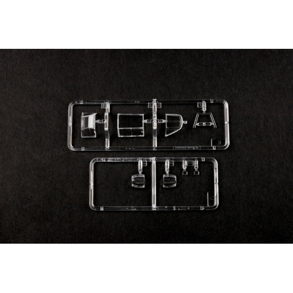 Німецький винищувач BF109E-4 / Trop 1/32 Trumpeter 02290