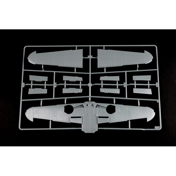BF109G-6 (початковий тип) - Німецький винищувач   1/32 Trumpeter 02296