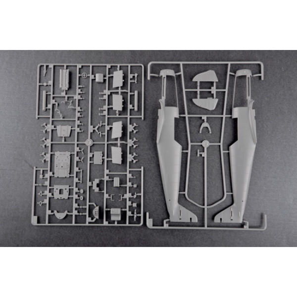 BF109G-6 (пізня модель) - Німецький винищувач   1/32 Trumpeter 02297