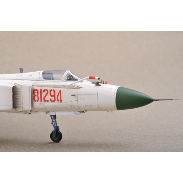 Китайський літак J-8D Finback 1/48 Trumpeter 02846