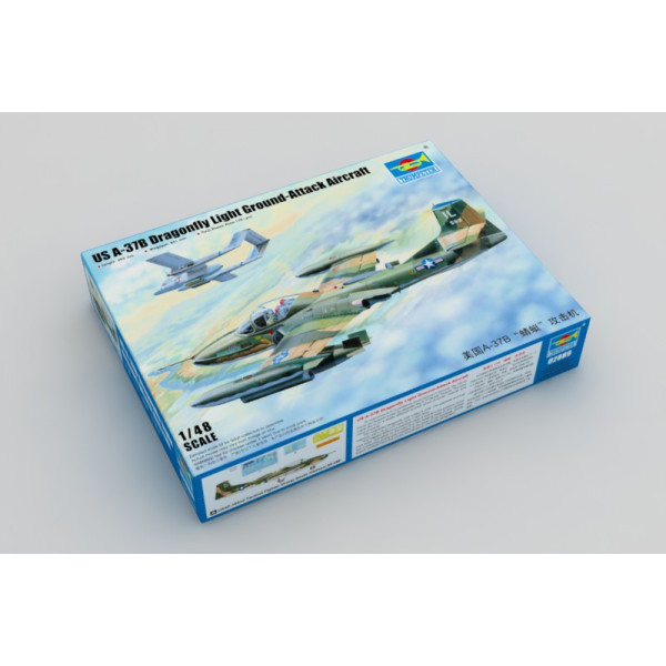 A-37B Dragonfly Light Ground-Attack Aircraft 1/48 Trumpeter  02889