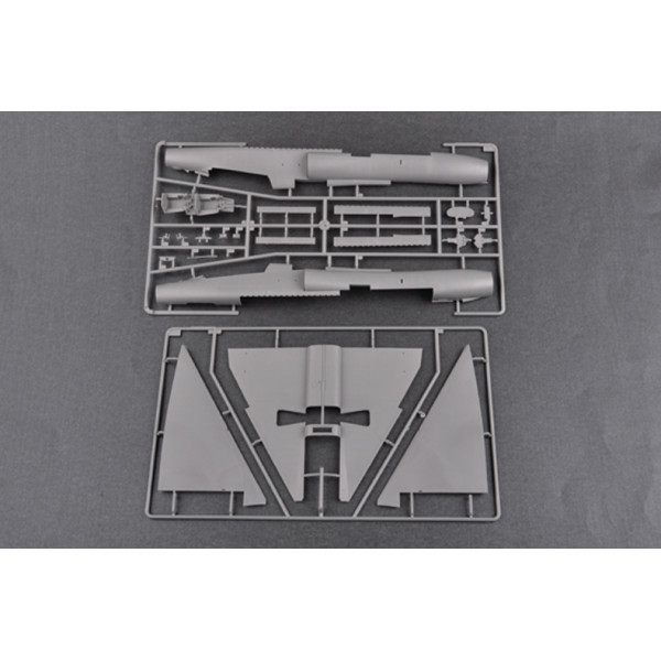Американський літак F-106B Delta Dart 1/48 Trumpeter 02892