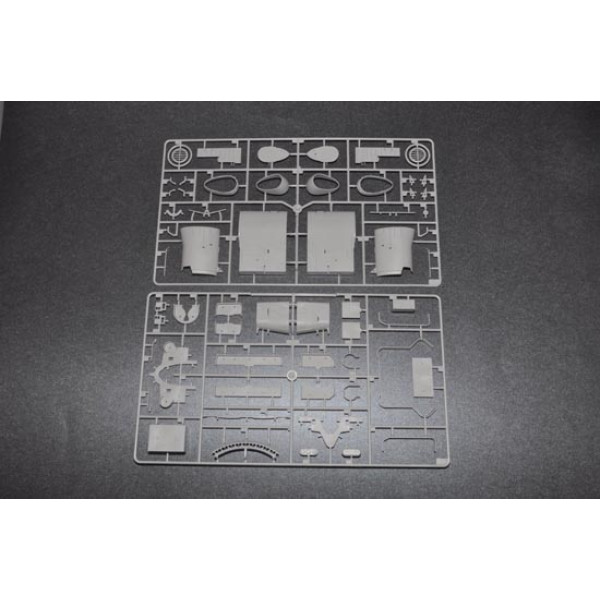 USS Missouri BB-63 "Big Mo" Battleship 1/200 Trumpeter  03705