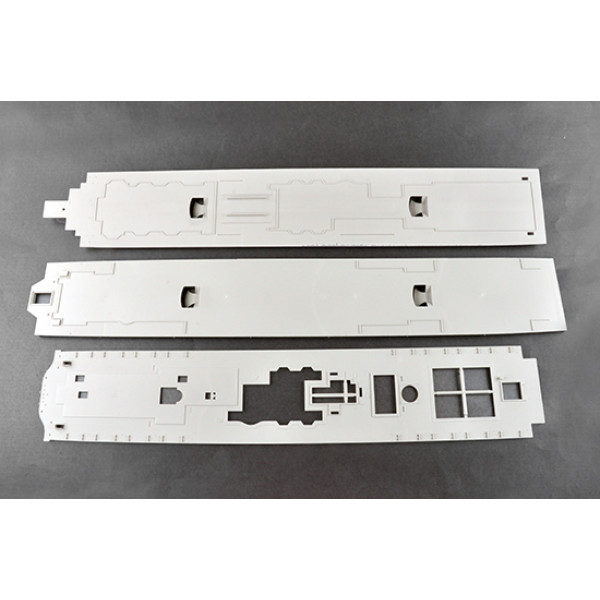 "Titanic" (with LED light) 1/200 Trumpeter 03719