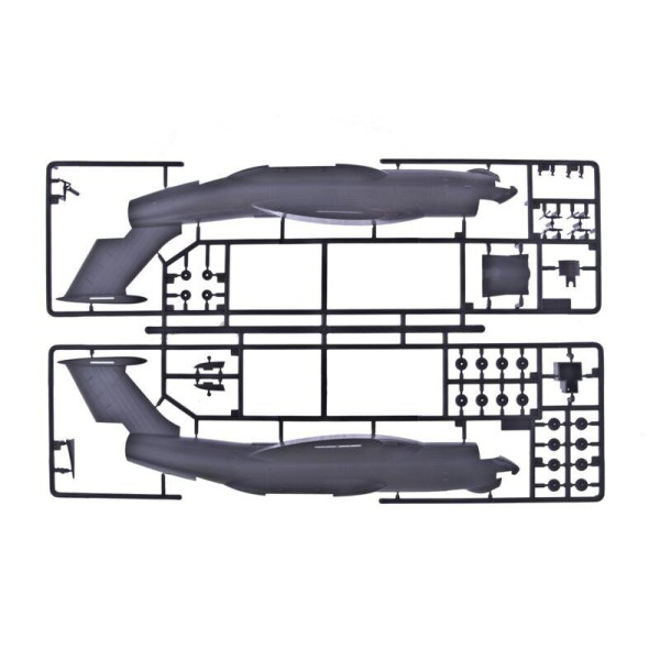 Ilyushin IL-76 transport  1/144 Trumpeter 03901