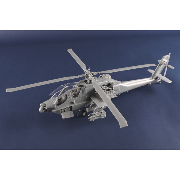 AH-64A Apache Helicopter - Early Model 1/35 Trumpeter  05114