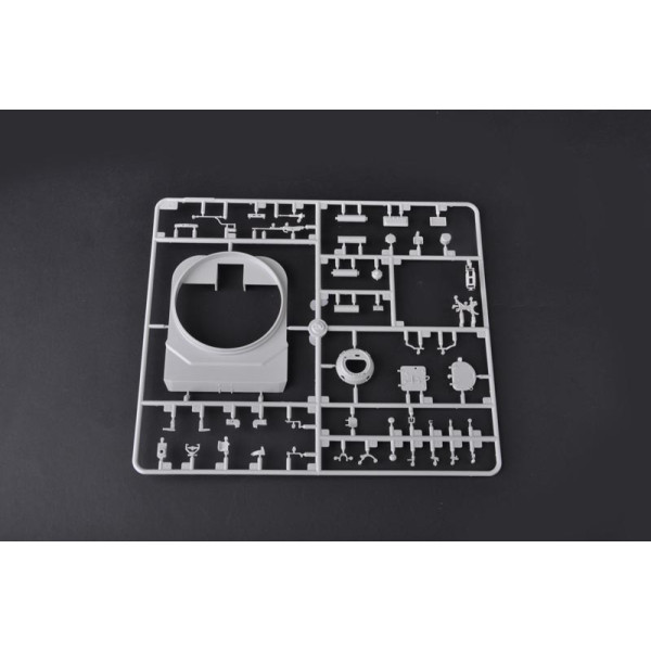 Soviet 2S3 152mm Self-Propeller Howitzer (Early Version) 1/35 Trumpeter 05543