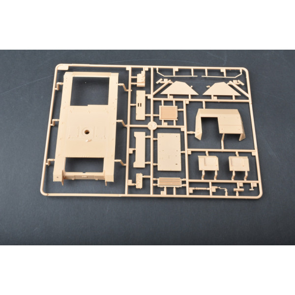 German 8.8cm PAK-43 Waffentrager 1/35 Trumpeter  05550