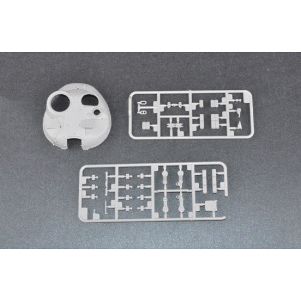 Russian T-80BV MBT 1/35 Trumpeter 05566