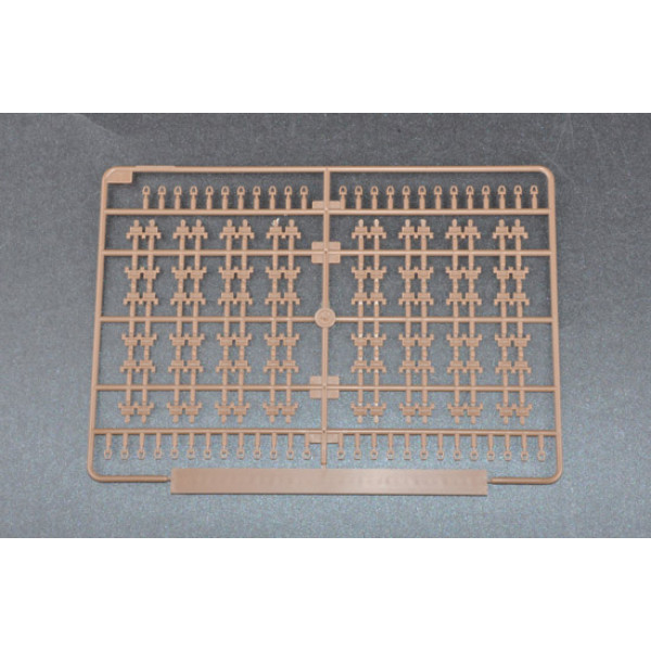 Russian T-80BV MBT 1/35 Trumpeter 05566