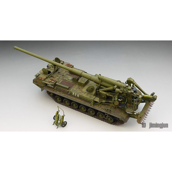 2С7М Піон 203мм Самохідна артилерійська установка 1/35 Trumpeter 05592