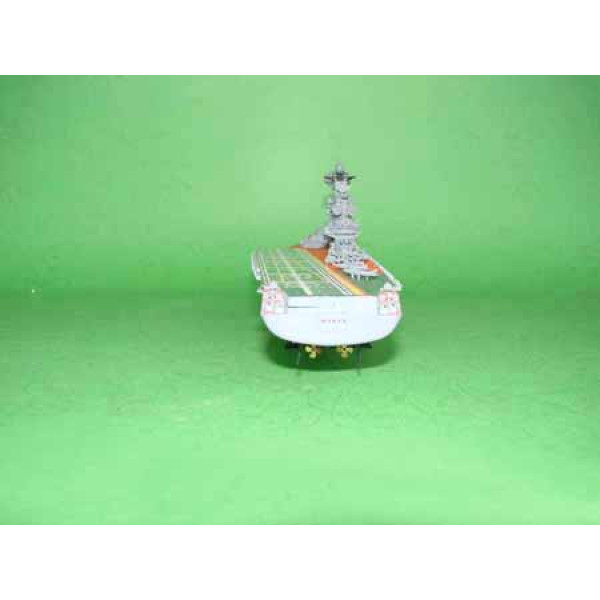 Авіаносний крейсер "Київ" 1/700 Trumpeter 05704