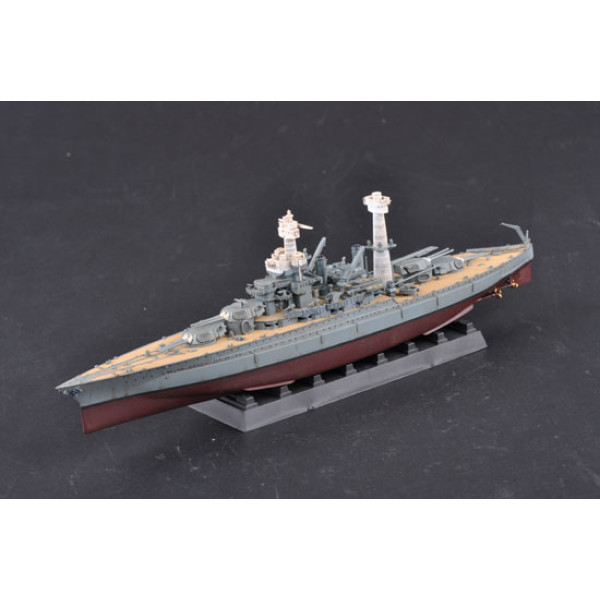 Американський корабель Maryland BB-46 1941  1/700 Trumpeter 05769