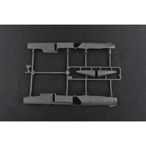 Радянський багатоцільовий винищувач МіГ-23БН Flogger H 1/48 Trumpeter 05801