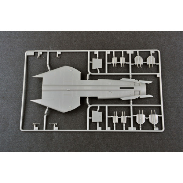 Винищувач МІГ-27 Flogger D 1/48 Trumpeter 05802