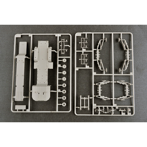 Пускова станція M983 HEMTT та M901 із ЗРК MIM-104F Patriot (PAC 3) 1/72 Trumpeter 07157