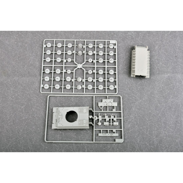 Tiger 1 Tank (medium model) 1/72 Trumpeter 07243