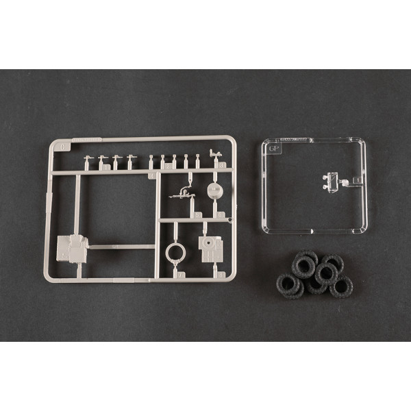 US Army M1134 Stryker Anti-tank Missile Vehicle   1/72 Trumpeter 07425