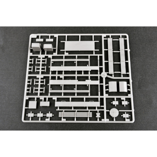 АТ-Т важкий артилерійський тягач 1/35 Trumpeter 09501