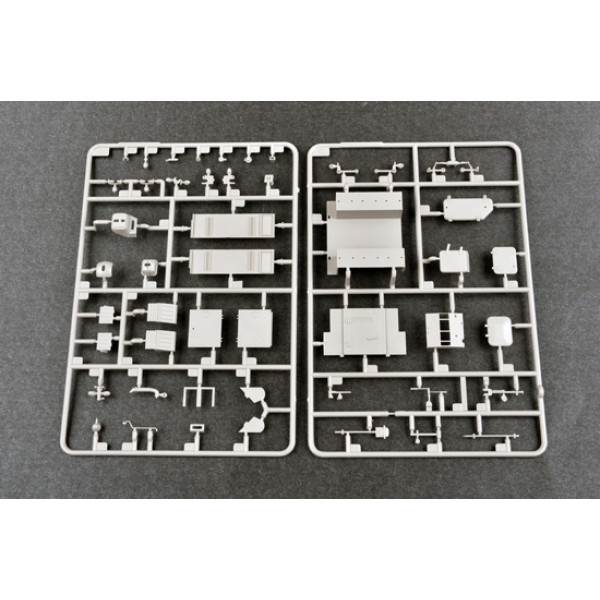 АТ-П радянський артилерійський тягач 1/35 Trumpeter 09509