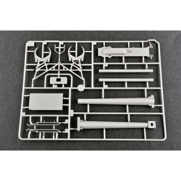 Радянський ЗРК 2К11А Коло-А з ракетами 9М8М 1/35 Trumpeter 09523