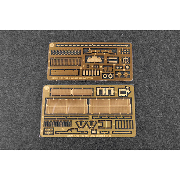 Т-80УД Основний бойовий танк 1/35 Trumpeter 09527