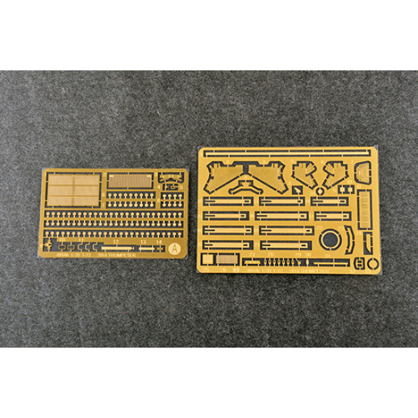 Радянський танк T-72A (зразка 1983 г.) 1/35 Trumpeter 09547
