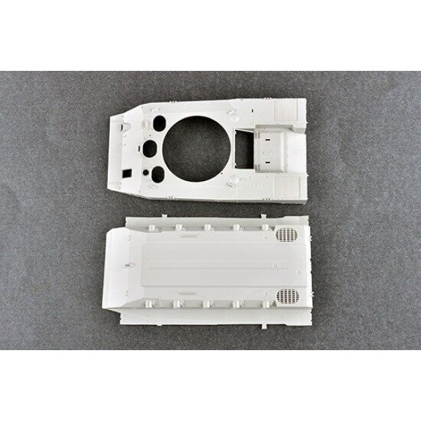 BMD-3 Airborne Infantry Fighting Vehicle  1/35 Trumpeter 09556