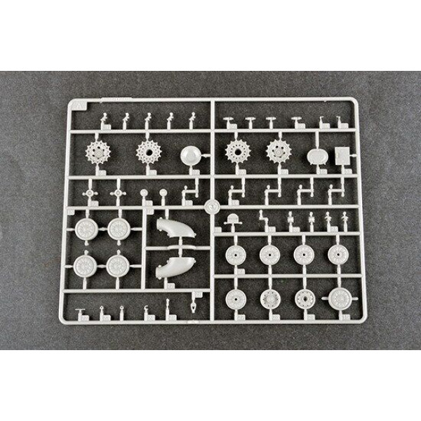 BMD-3 Airborne Infantry Fighting Vehicle  1/35 Trumpeter 09556