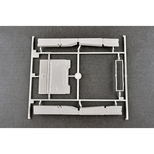 Танк Т-80КК МБТ 1/35 Trumpeter 09578