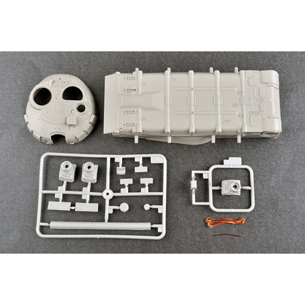 Ukrainian main battle tank T-64BM "Bulat" 1/35 Trumpeter 09592
