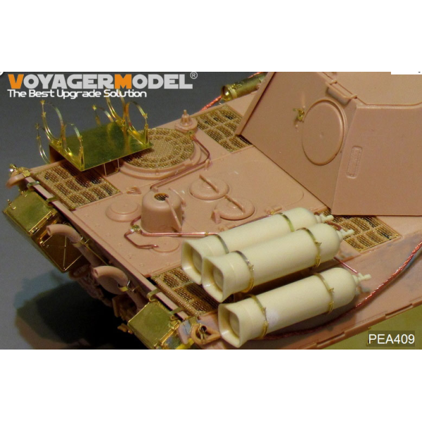 Фототравлення WWII German Panther D "Stadtgas" Fuel Tanks (GP) 1/35 VoyagerModel PEA409