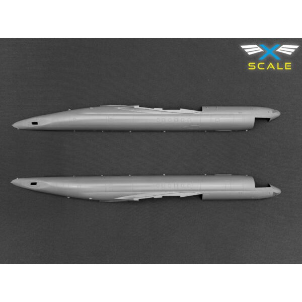 Electronic warfare aircraft EC-24A  1/144 X-Scale 144006