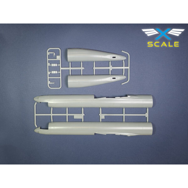 Passenger airliner DC-8-61 United Airlines 1/144 X-Scale 144010