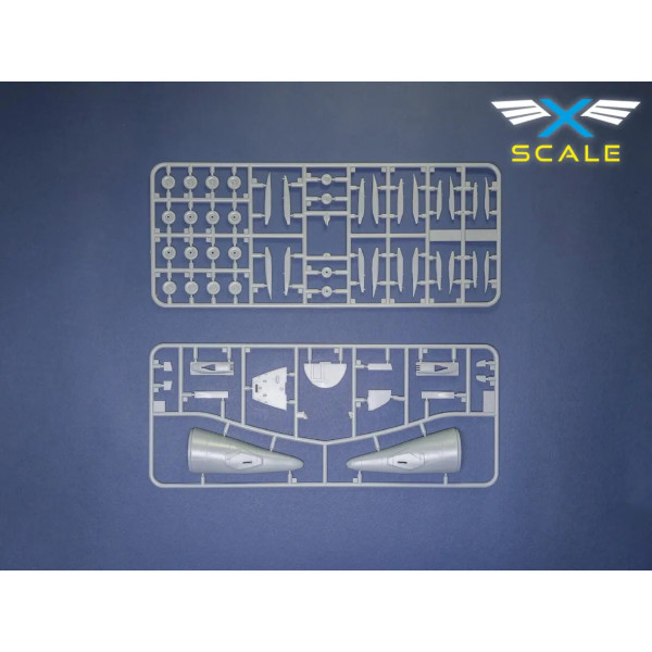 A300B4-605R Lufthansa (Plastic model kit)  1/144 X-Scale 144011
